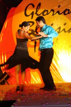 Smooth Dance Moves Learn How to Dance Latin Rhythms